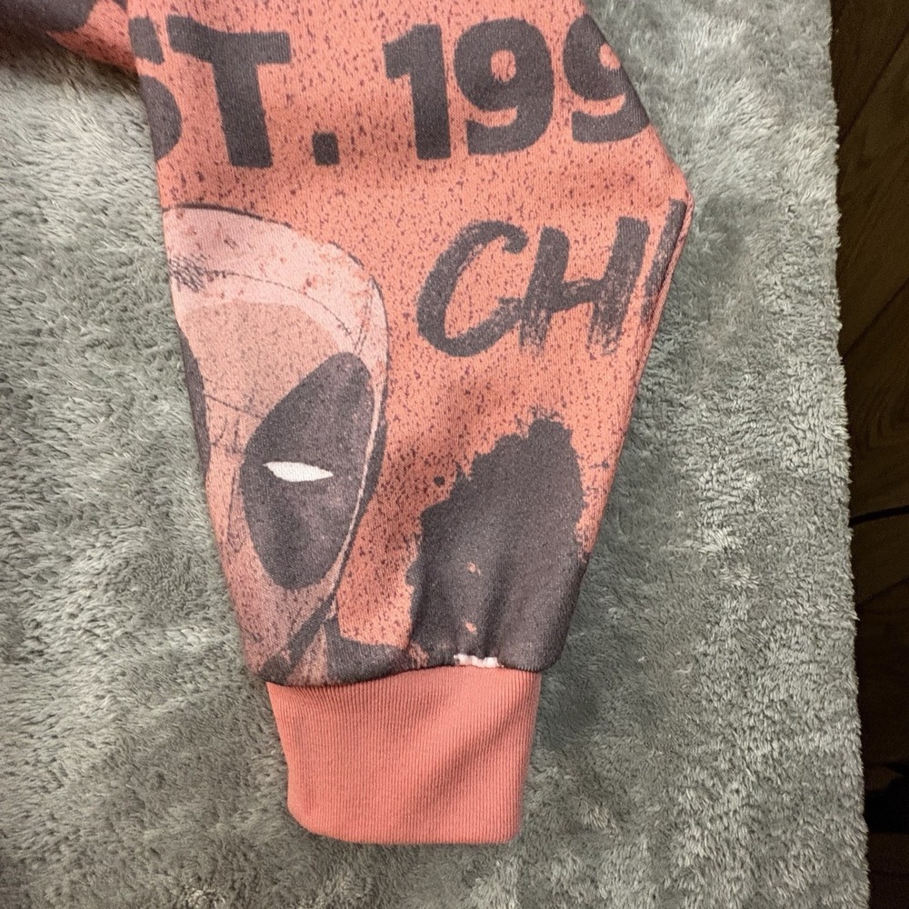 Marvel Men's XL Red Deadpool AOP Pullover Hoodie Comic Graphic SEE DESCRIPTION - Picture 11 of 15